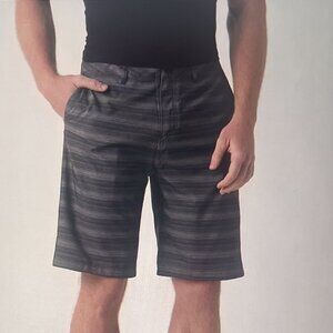 QUIKSILVER Amphibian Walkshort New with Tags Size 28